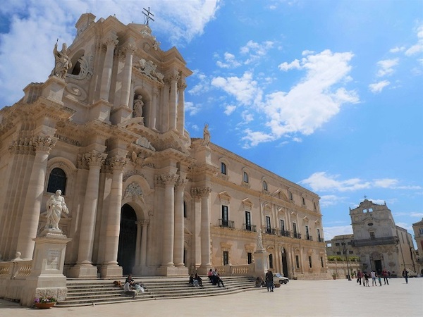 Syracuse Sicily duomo