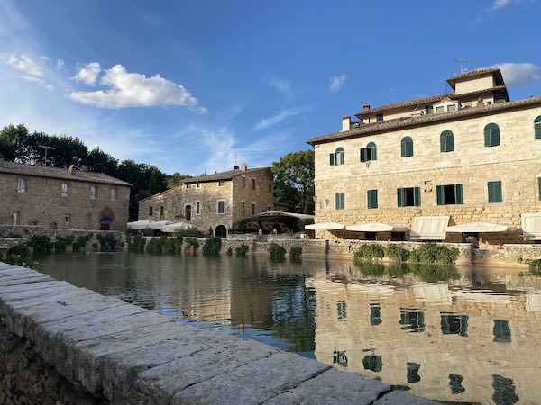 Main Piazza Bagno Vignoni