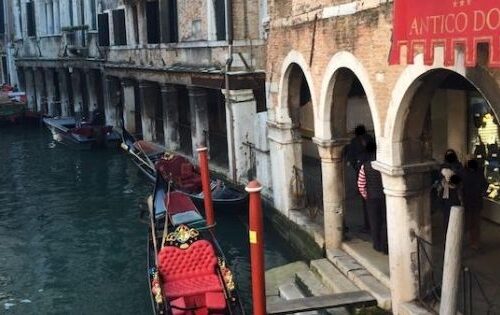 Outside of family friendly hotel in Venice, Hotel Antico Doge