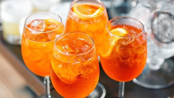 Aperol Spritz / Aperitivo Spritz Cocktail Recipe