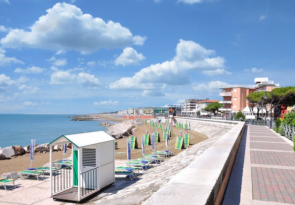 caorle beach