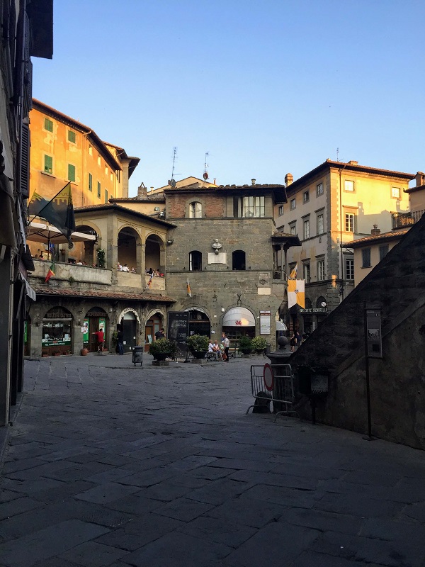 cortona main square