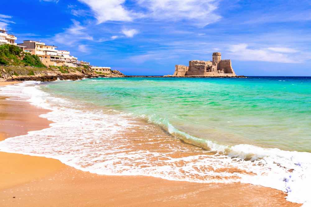 family friendly beach in Italy